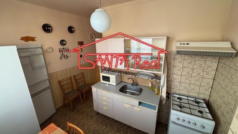 Na predaj 3-izbový byt v Leviciach – pôvodný stav s balkónom